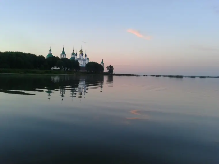 Закат над озером Неро